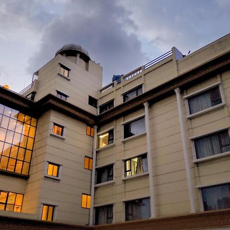 Hotel City Heart Ширді Екстер'єр фото