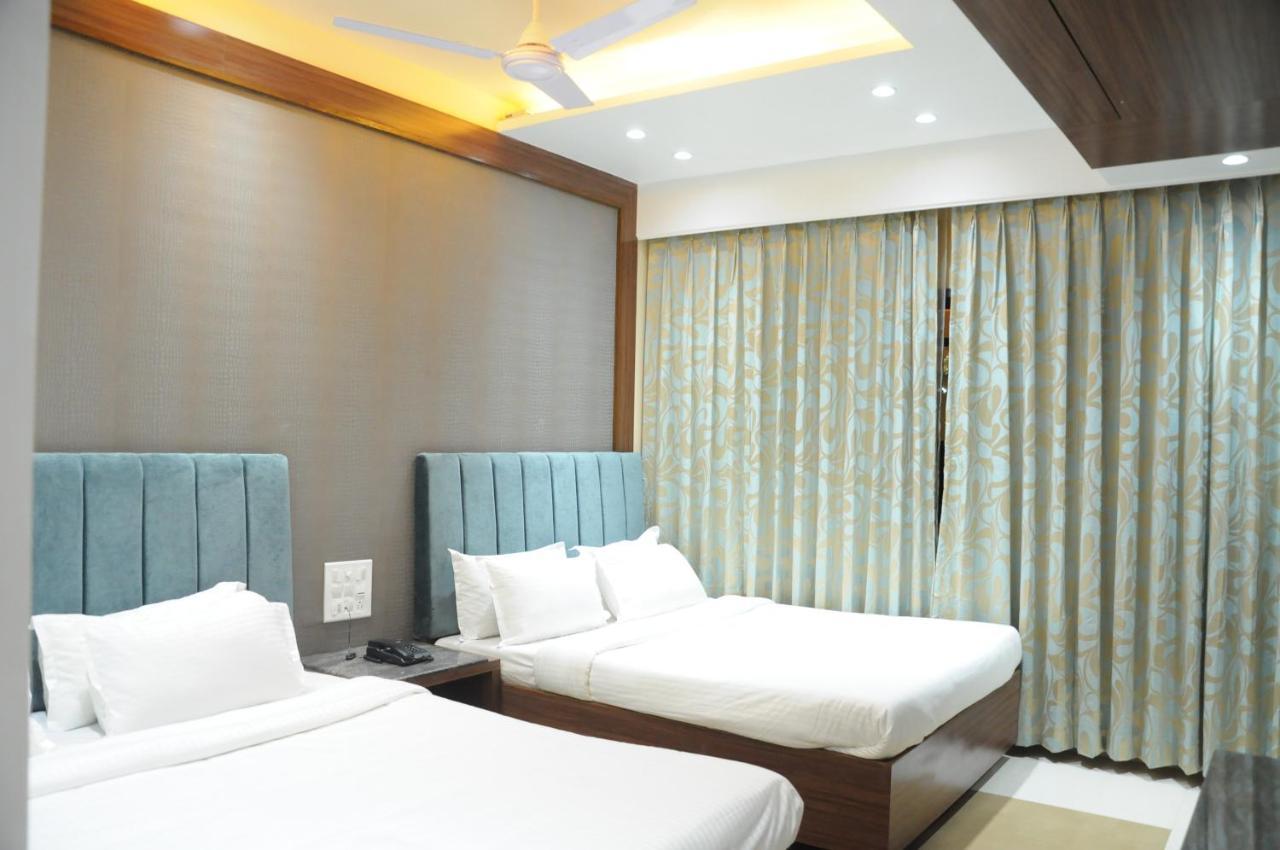 Hotel City Heart Ширді Номер фото