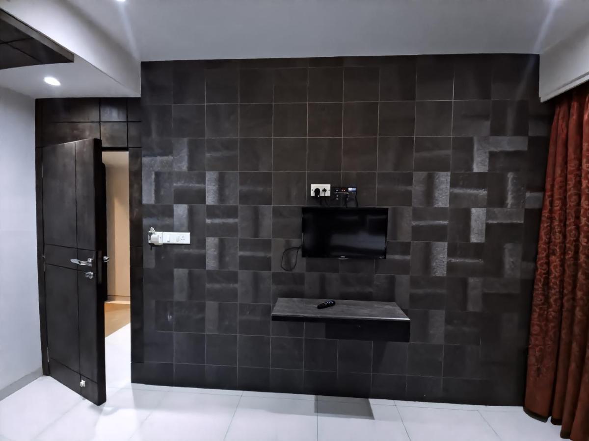 Hotel City Heart Ширді Екстер'єр фото