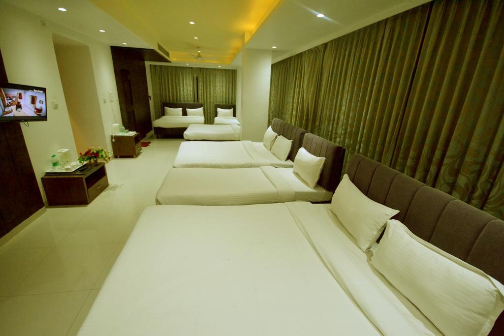 Hotel City Heart Ширді Екстер'єр фото